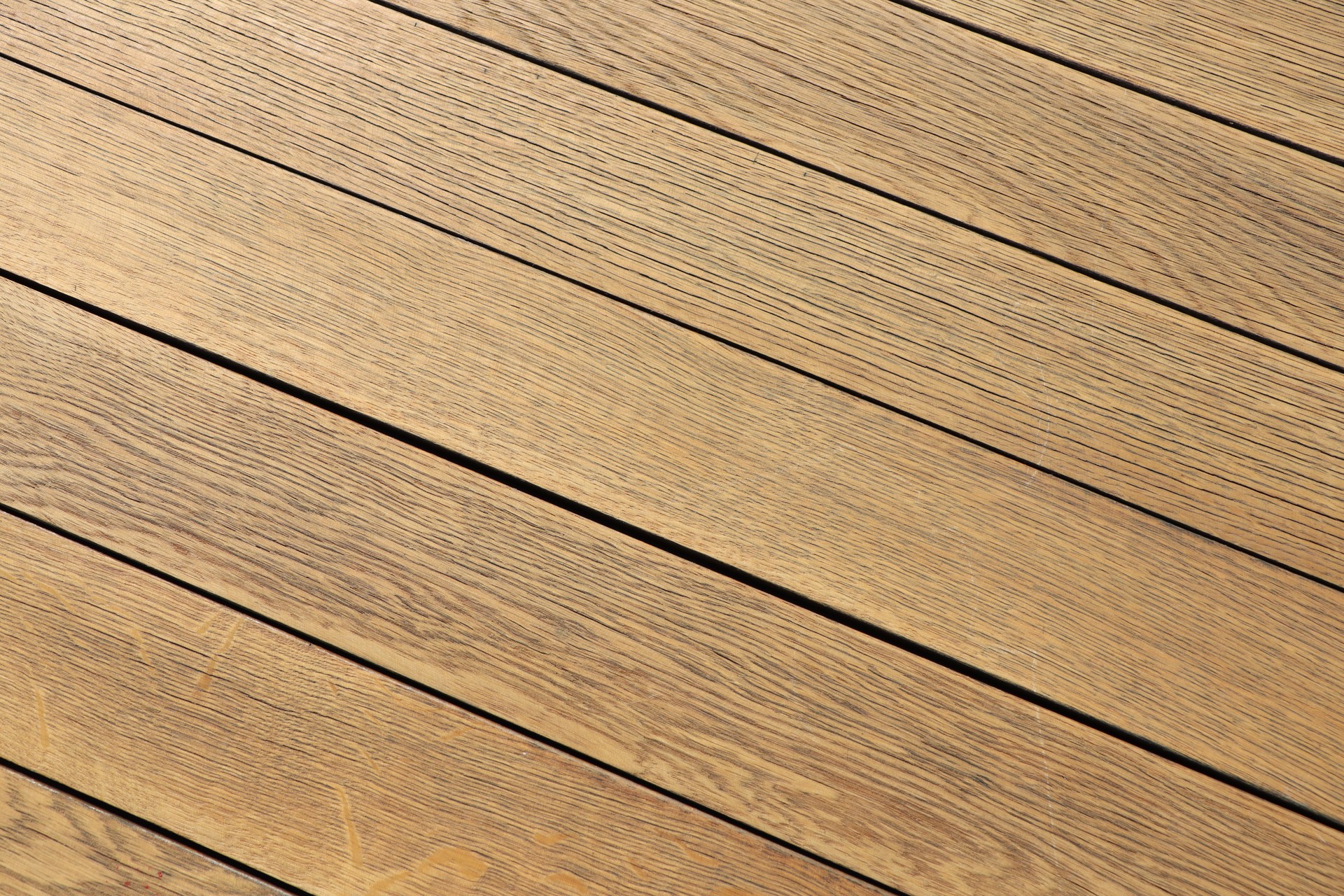 Modern Wooden Flooring in Warm Tones that Enhance the Elegance of Beautiful Interiors